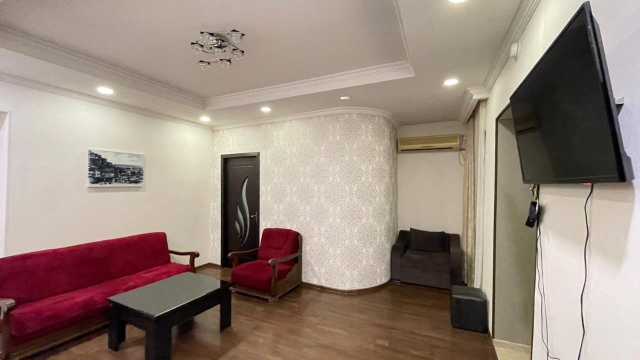 Elegant Modern Apartment Tbilisi Exterior foto